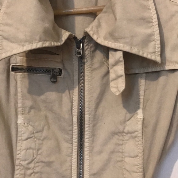 Jacket - Picture 5 of 5